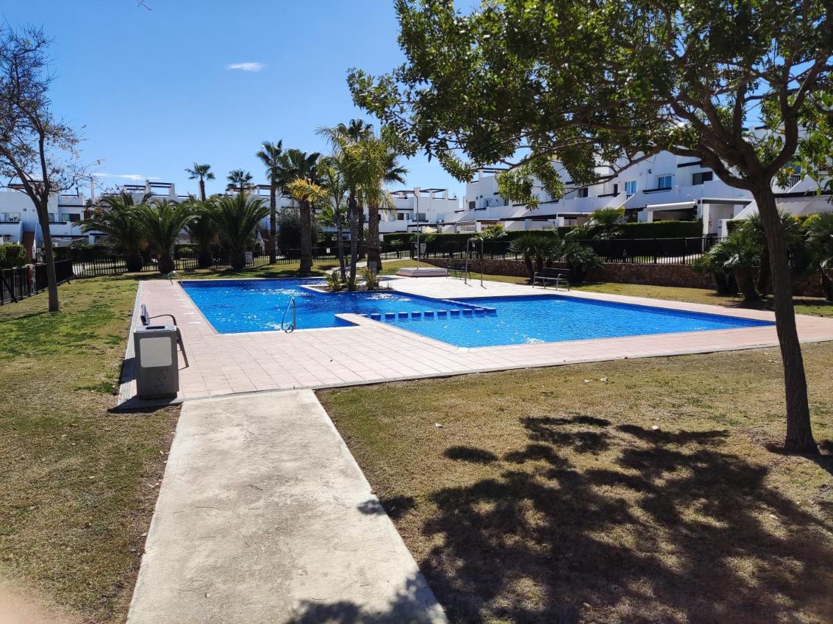 Lovely 3 Bedroom Apartment On Golf Resort Алама-де-Мурсия Экстерьер фото